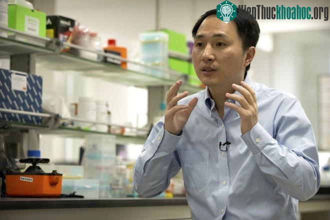 He Jiankui công bố về nghiên cứu tạo ra em bé biến đổi gene của mình vào năm 2018.