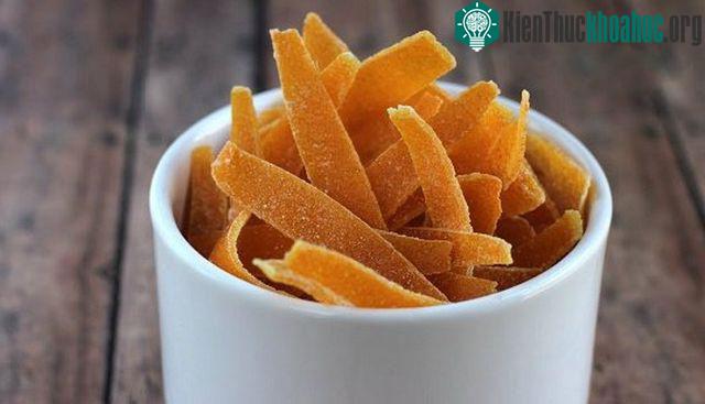 Dán vỏ cam lên rố có thể cải thiện triệu chứng mất ngủ.