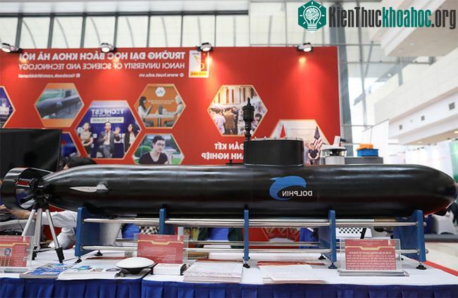 Thiết bị lặn không người lái Dolphin