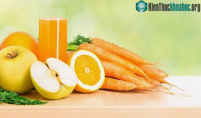 Nước ép táo, cà rốt, cam