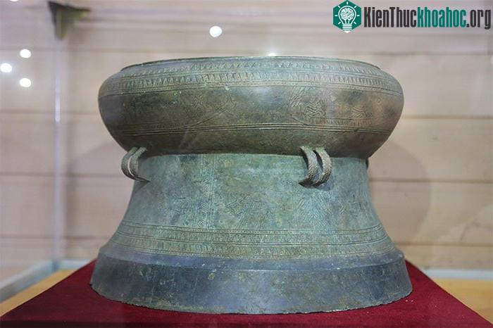 Bảo vật quốc gia nằm trong đống phế liệu 22 năm trước ảnh 0