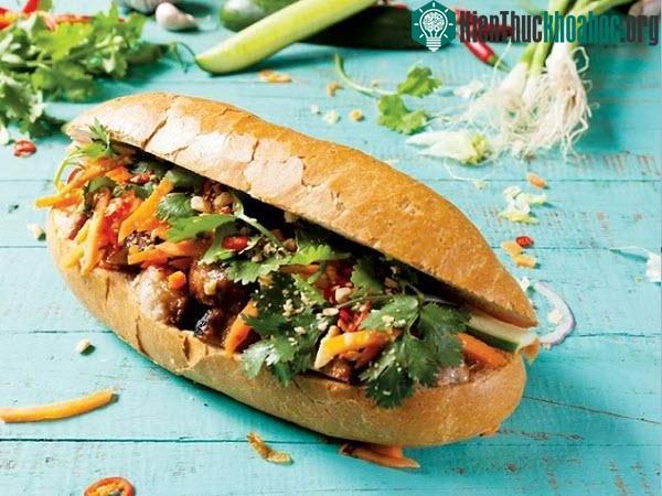 Bánh mì Việt mang đến rất nhiều sự lựa chọn cho người ăn nhưng luôn có một tổng thể cực kỳ hài hoà.