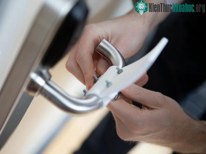 Thiết kế này gồm hai mảnh có thể tháo rời và hoàn toàn miễn phí.