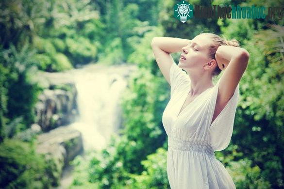 Nếu muốn thư giãn, chỉ cần hít vào đếm đến 5 và thở ra cũng đếm đến 5.
