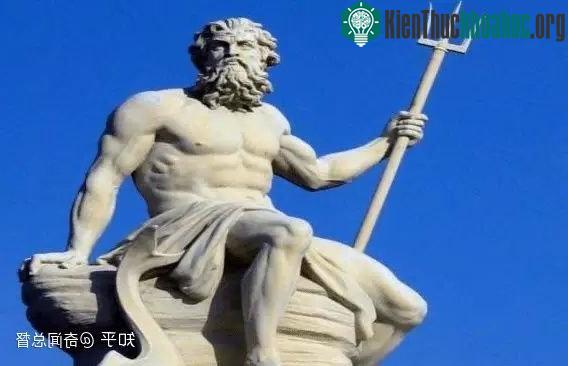 Poseidon là một trong 12 vị thần ngự trị trên đỉnh Olympia trong Thần thoại Hy Lạp, là vị thần cai quản biển cả, và "người rung chuyển Trái Đất", điều khiển các trận động đất, gây ra bởi ...