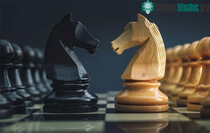 Máy tính có thể đánh bại con người trong 1 ván cờ vua.