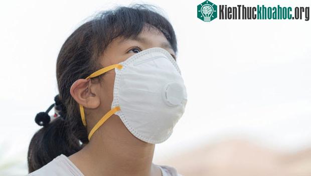 Tất cả trẻ em nghỉ ngơi tại nhà nên nghỉ ngơi đúng giờ để đảm bảo ngủ đủ giấc.