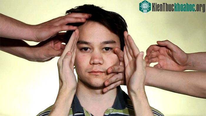 Đi học, đi làm lại sau Tết, bác sĩ lưu ý 12 điểm để hạn chế lây nhiễm virus Corona ảnh 2