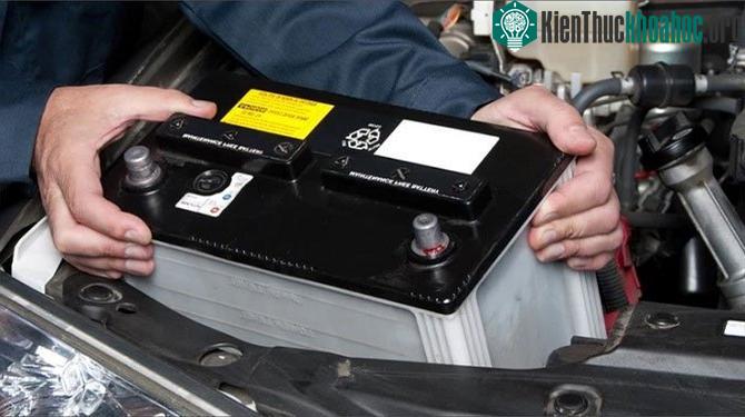Pin thể rắn sẽ thay thế pin Lithium-ion ảnh 2