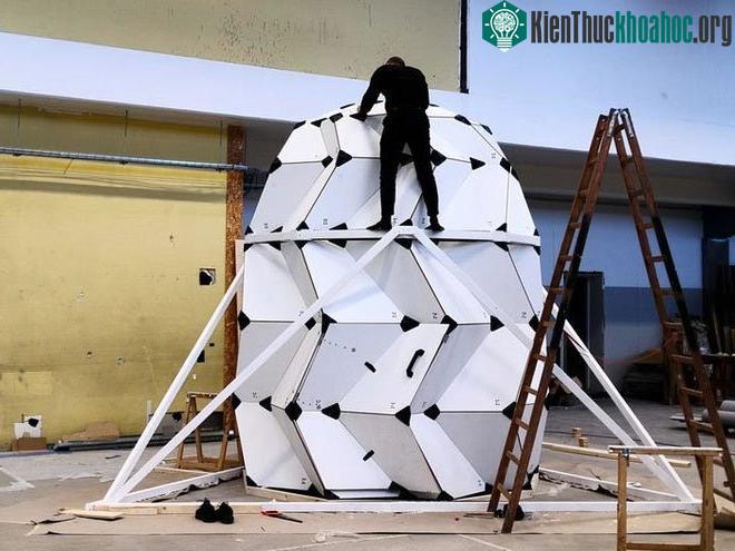 Dù nhỏ, các kiến trúc sư vẫn cố gắng chia công trình này ra thành các khu vực riêng biệt