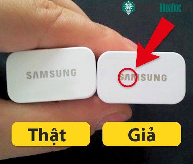 Đôi khi, sự khác biệt giữa hàng thật và hàng giả lại nằm ngay ở phông chữ.