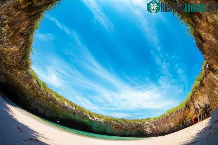 Bãi biển Playa del Amor, Mexico