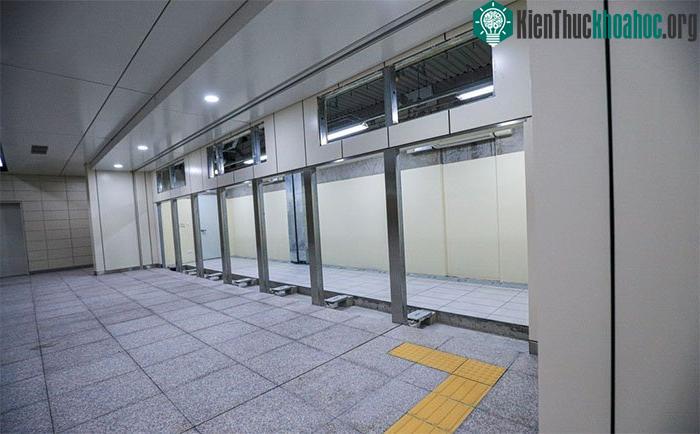Nơi đặt 7 máy mua vé tự động sẽ sớm được lắp đặt hoàn thiện.