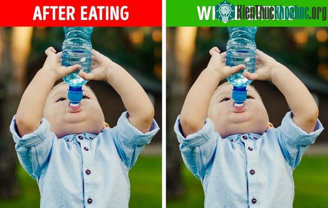 Uống một ly nước sau bữa ăn chính