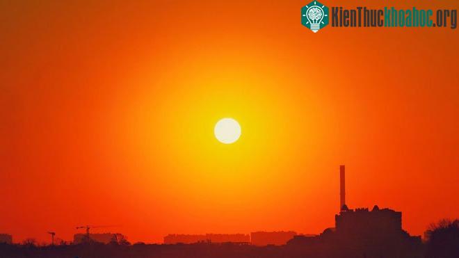 Các đợt sóng nhiệt chết người có xu hướng xuất hiện dọc theo vùng biển hạn chế. (Ảnh: Rsndetre / Getty Images).