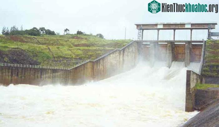 Nhà máy thủy điện Thác Mơ
