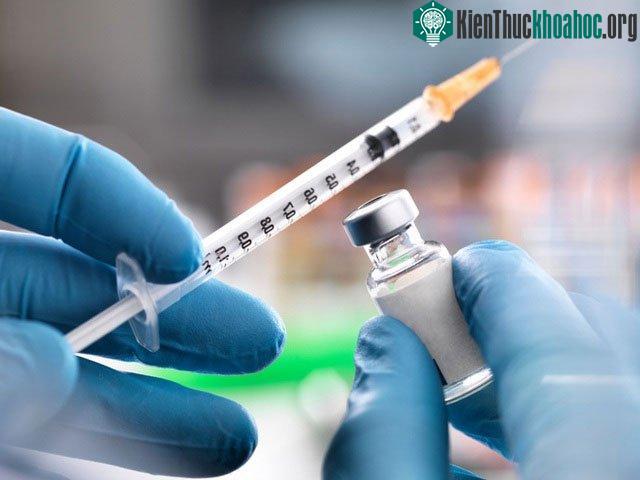Cần tiêm đủ mũi theo chỉ định, để đảm bảo hiệu quả phòng bệnh.