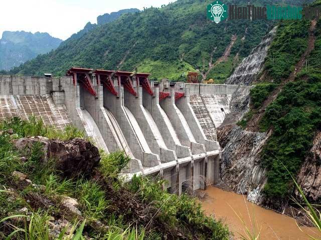 Nhà máy thủy điện Huội Quảng