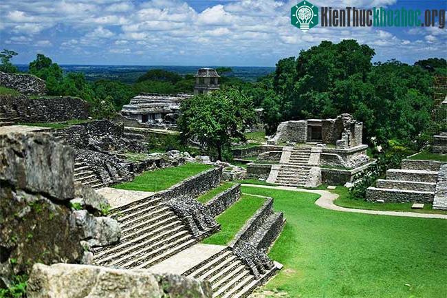 Caracol, Belize