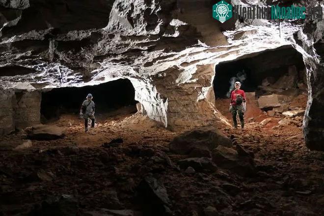 Toàn bộ phạm vi của khu mỏ vẫn chưa được khám phá hết vì các lối đi bị sụp đổ