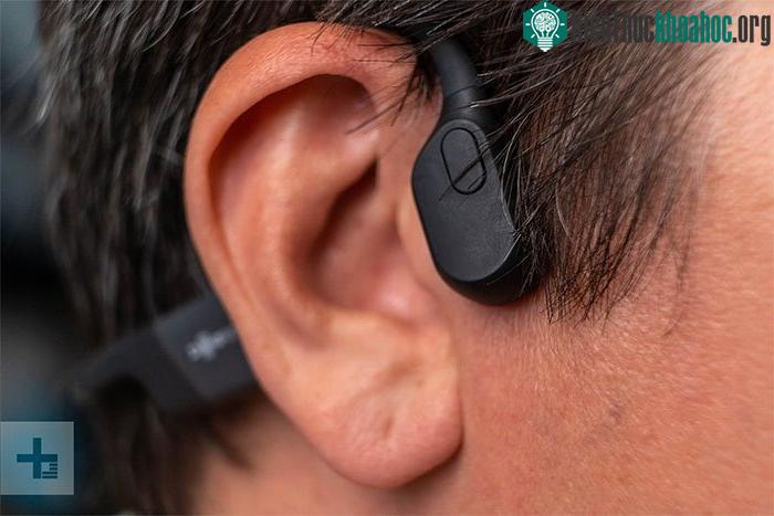 Công nghệ này có nguồn gốc từ máy trợ thính.