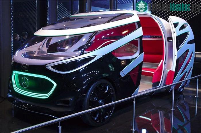 Xe tự lái