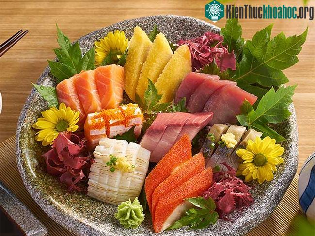 Người ăn thịt tái sống còn có nguy cơ bị nhiễm trùng, nhiễm độc cấp tính...
