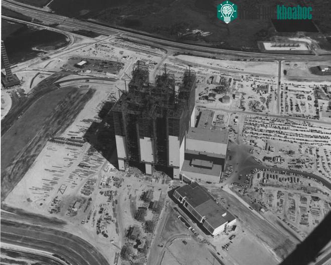 VAB từ trên cao năm 1964.