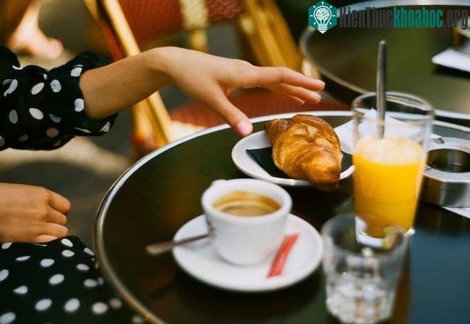 Hội chứng Paris: "Căn bệnh lạ" khiến người ta kỳ vọng nhiều mà thất vọng chẳng kém gì ảnh 2