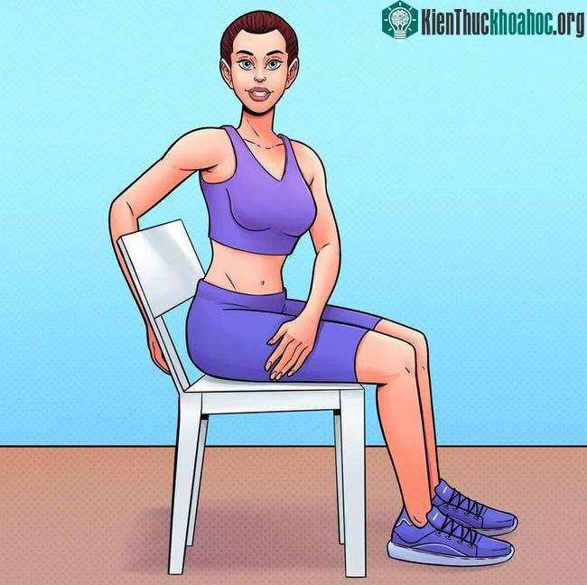 Một bài tập nữa có thể giúp lưng dưới của bạn được thư giãn là động tác vặn người.