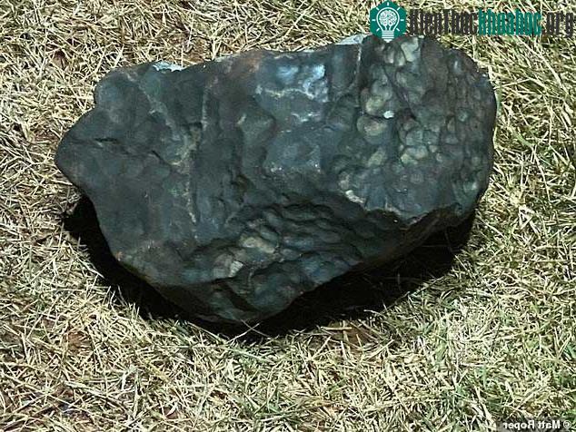 Những mảnh thiên thạch rơi xuống thị trấn Brazil có giá trị rất lớn.