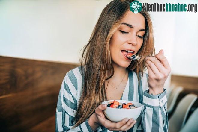 Bỏ bữa sáng có hiệu quả nhất định trong việc giảm cân.