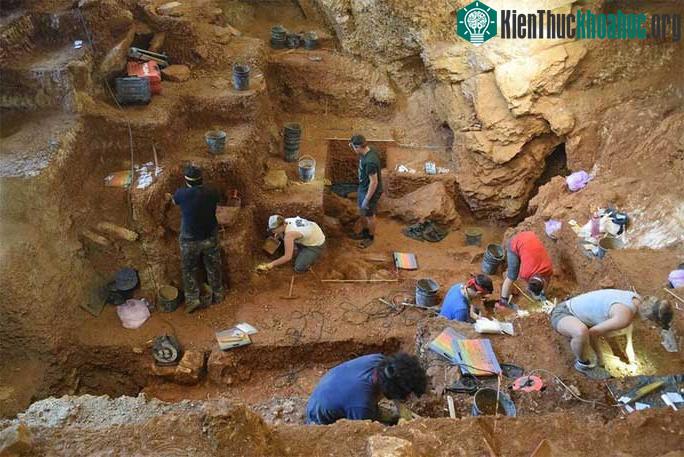 Hiện trường khai quật