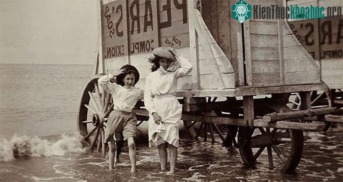 Phòng thay đồ trên xe kéo thời Victoria