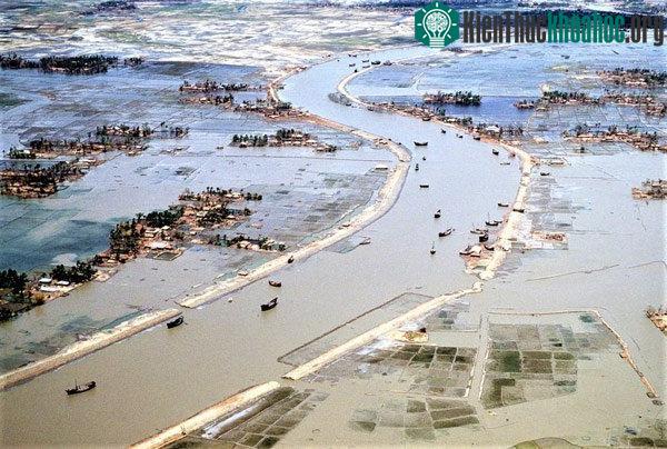 Chính nạn đói và bệnh tật do hậu quả của những trận lụt lớn đã khiến số người tử vong cao