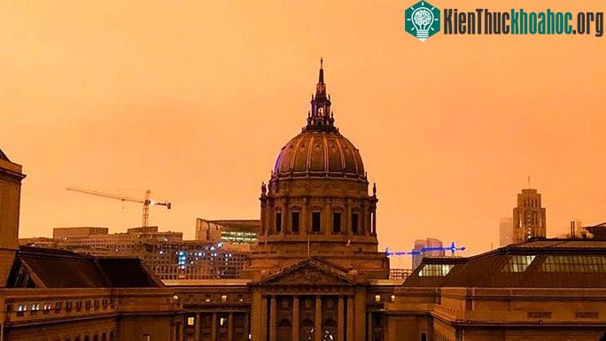 Tòa thị chính San Francisco sáng 9/9 (giờ địa phương).