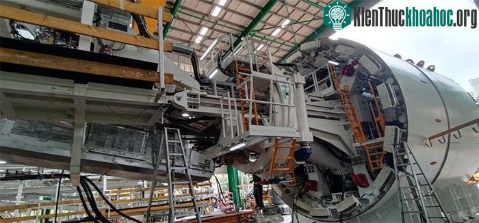 Robot đào hầm tuyến đường sắt Nhổn-ga Hà Nội được chế tạo theo công nghệ TBM của Đức