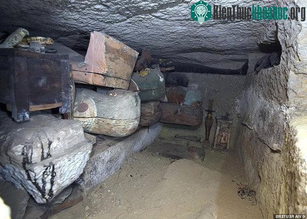 Với việc phát hiện nhiều quan tài chứa xác ướp, các chuyên gia sẽ mất khá nhiều thời gian để phân loại