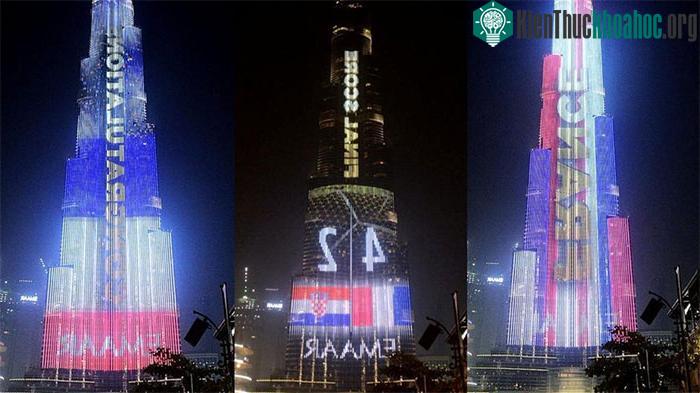 Năm 2018, màn hình LED quanh tháp Burj Khalifa đã trở thành “bảng tỷ số bóng đá cao nhất thế giới”