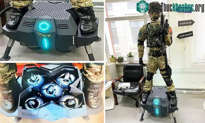 Nguyên mẫu ván bay phản lực đầu tiên của Trung Quốc.