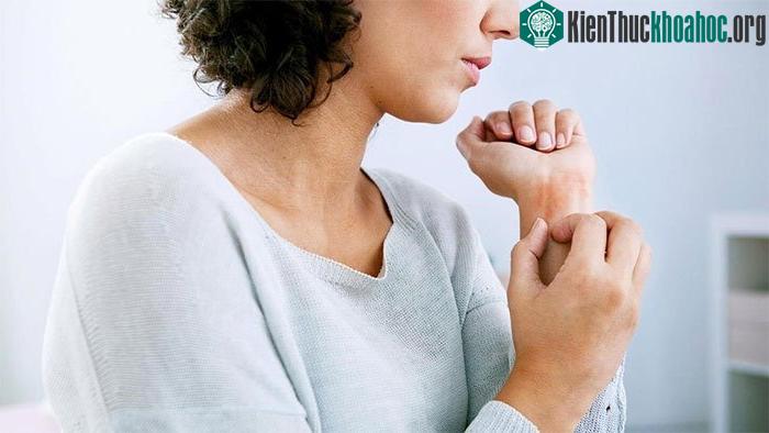 Nhiều người nghĩ rằng vệ sinh cá nhân kém có thể gây eczema.