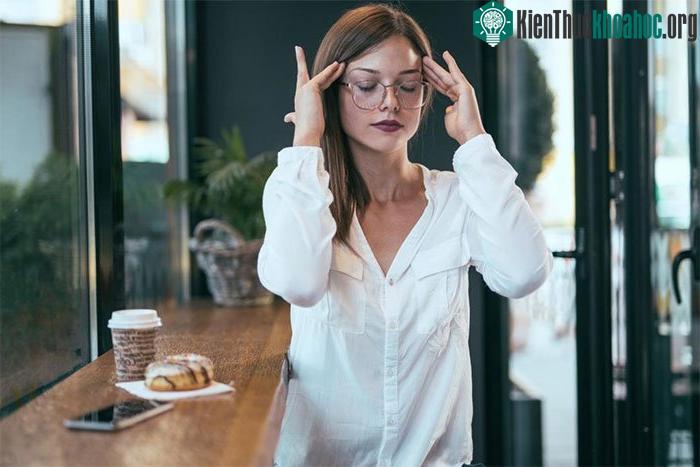 Căn bệnh khiến người mắc ngất xỉu khi làm "chuyện ấy" ảnh 2