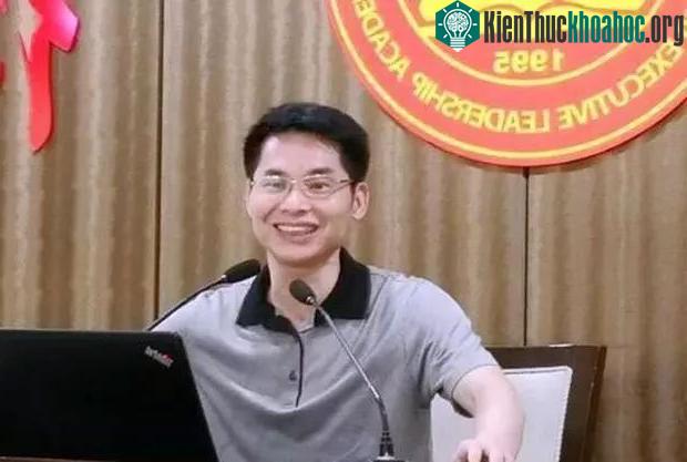 Tạ Ngạn Ba hiện tại.