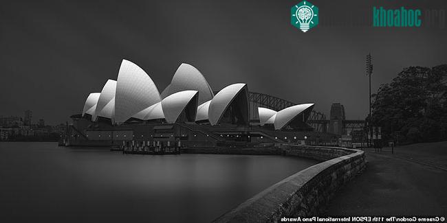 Nhà hát Opera Sydney được chụp bởi nhiếp ảnh gia người Úc Graeme Gordon
