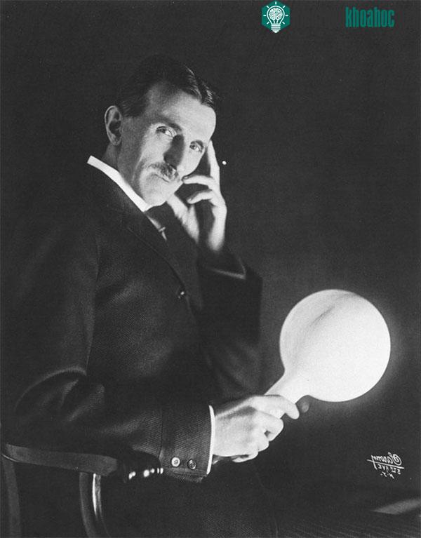 Nikola Tesla