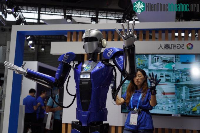 Mạng 5G có tốc độ nhanh hơn khoảng 100 lần so với mạng 4G