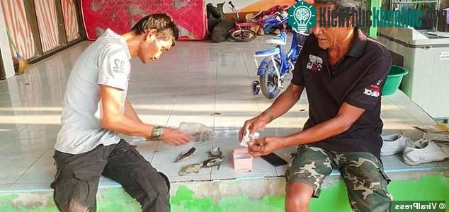 Ông Niyomdecha thấy viên ngọc khi đang cọ rửa hàu