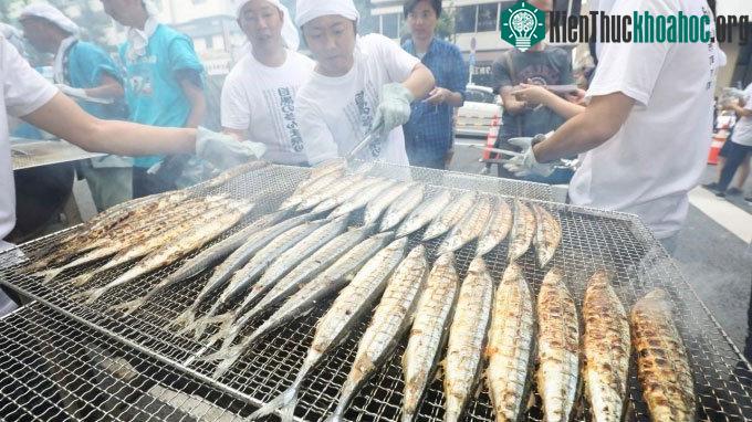 Cá thu đao nổi tiếng ngon và giá cả vừa phải đang dần trở nên xa tầm tay của người dân.