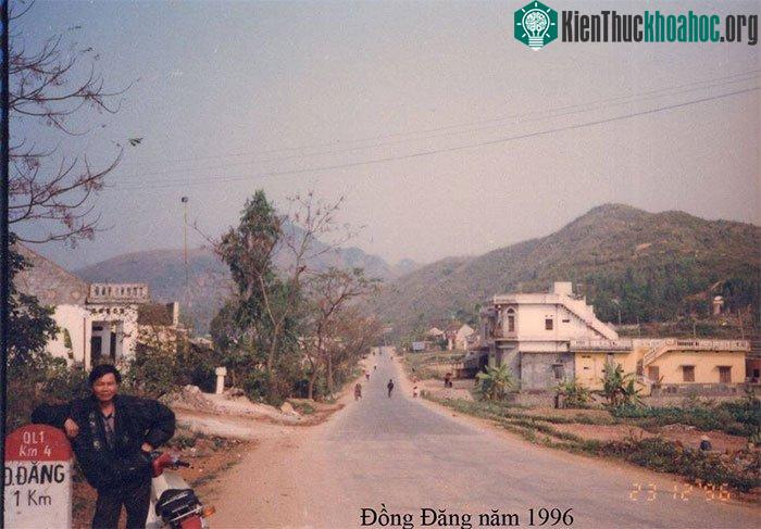 Đồng Đăng năm 1996.