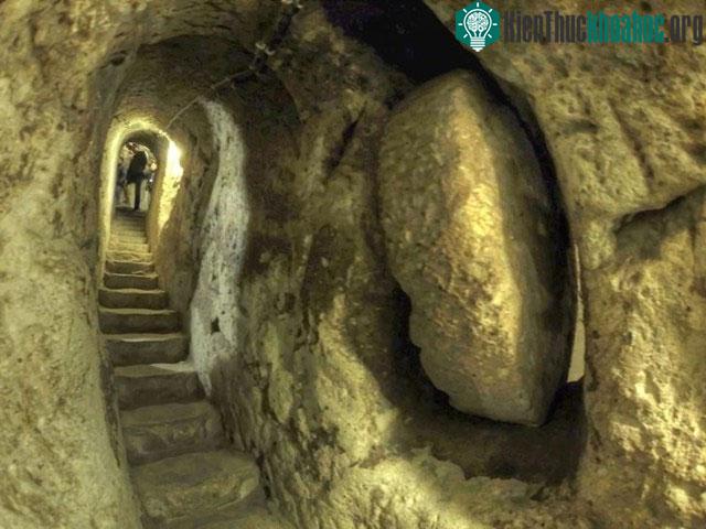Người ta tin rằng thành phố được xây dựng từ thời Byzantine